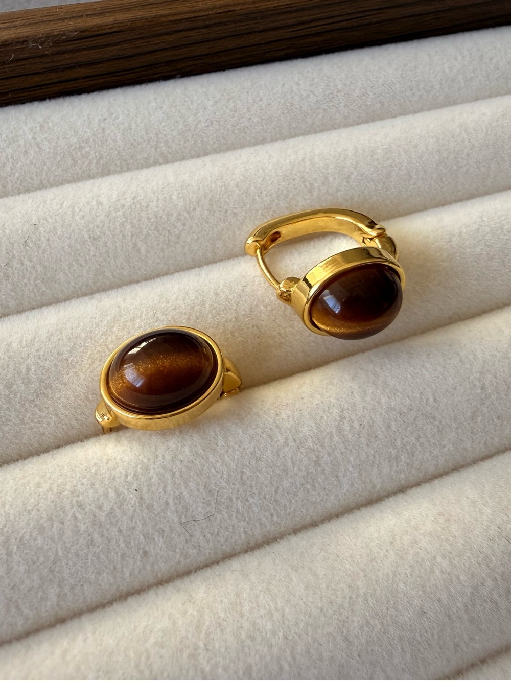 Gold-Tone Brown Tiger’s eye inspired Clip-On Earrings Huggies